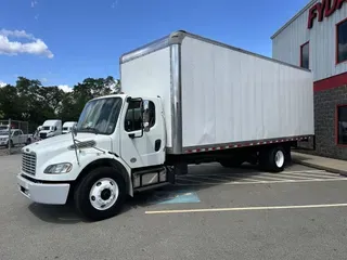 2019 Freightliner M2 106