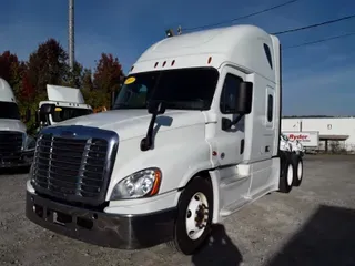 2019 FREIGHTLINER/MERCEDES CASCADIA 125