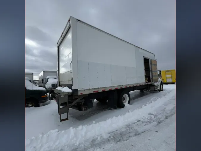 2018 FREIGHTLINER/MERCEDES M2 106