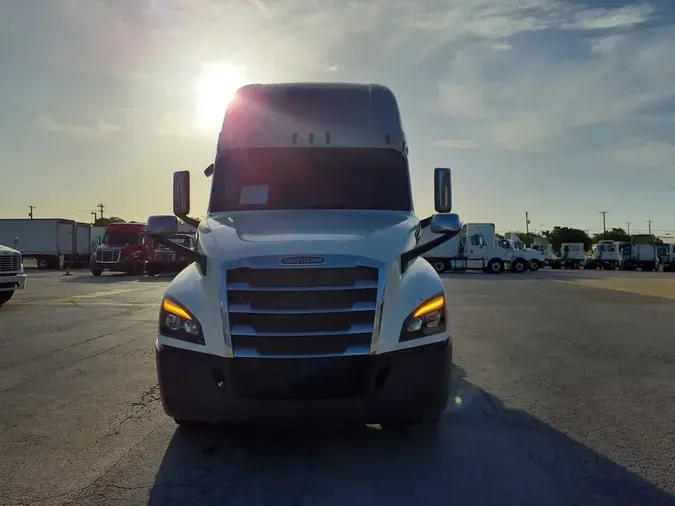 2019 FREIGHTLINER NEW CASCADIA PX12664