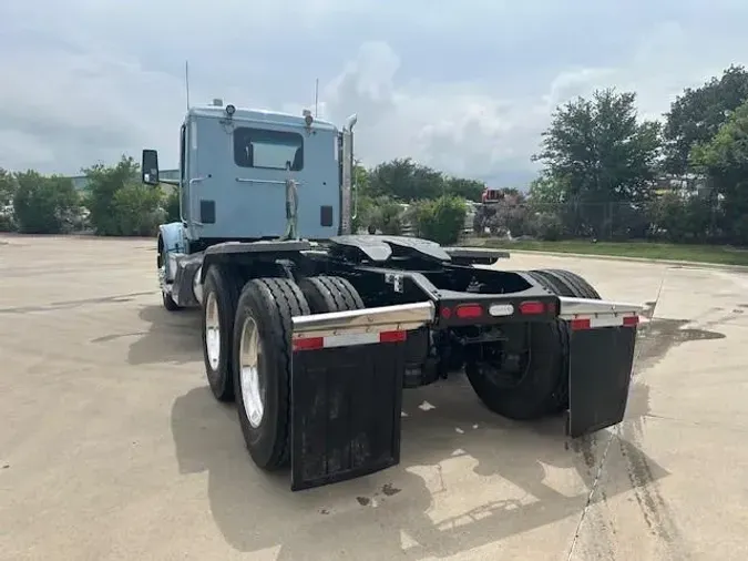2022 Peterbilt 567