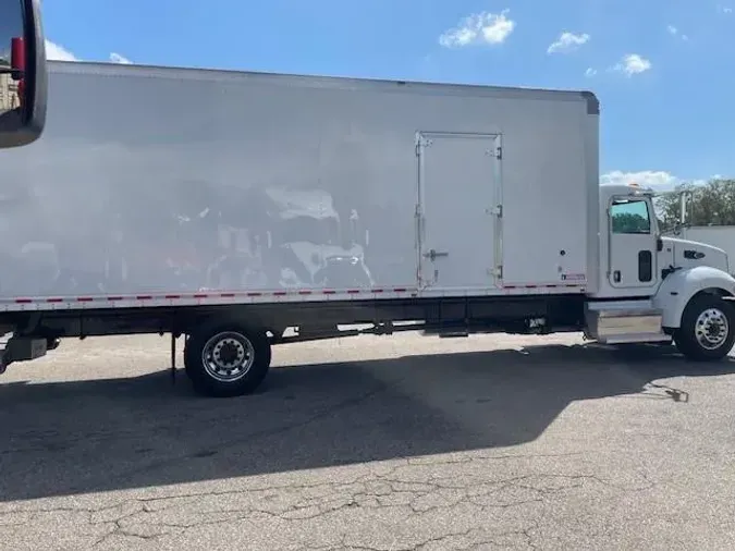 2020 Peterbilt 337