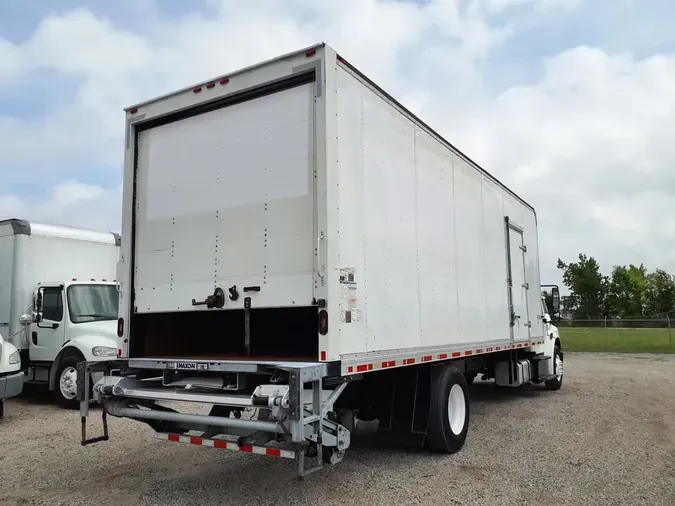 2019 FREIGHTLINER M2 106