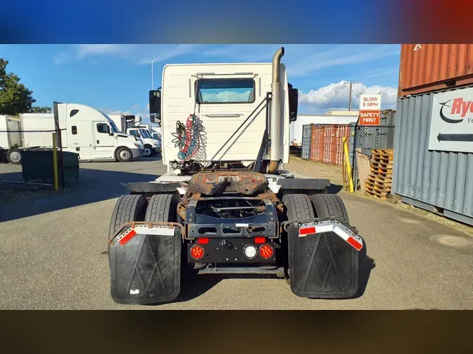 2014 VOLVO VNM42TRACTOR