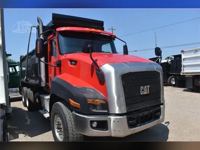 2015 CATERPILLAR CT660