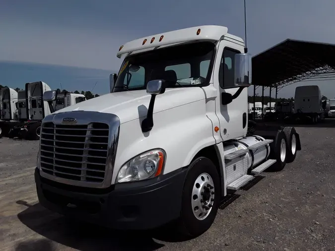 2018 FREIGHTLINER/MERCEDES CASCADIA 125ab79e1a69afaf47fd27898d6b6cc788d