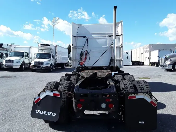 2019 VOLVO VNR64T-640ab7a5999f61a527474a504feb8b2a423