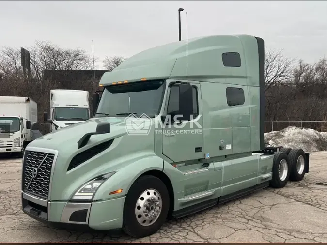 2025 VOLVO VNL64T760ab7e7540d4fdbb31ba8c7130e3a47549