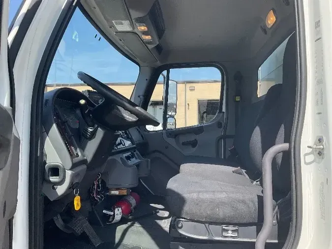 2019 Freightliner M2