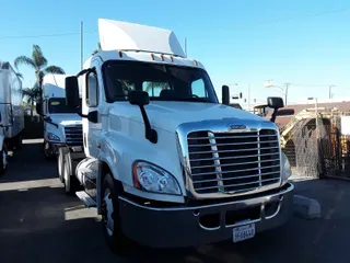 2016 FREIGHTLINER/MERCEDES CASCADIA 125