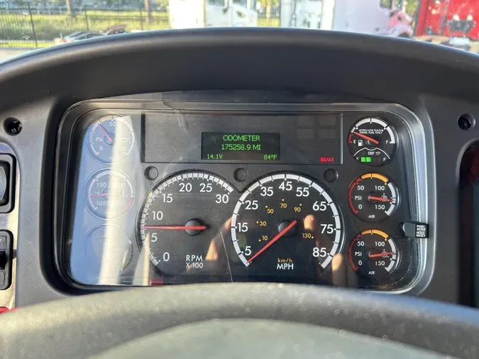 2020 Freightliner Business Class M2 106