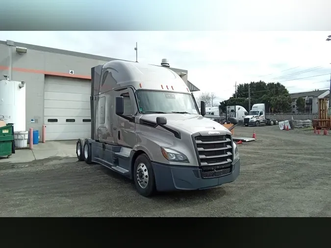 2023 Freightliner Cascadia 126ab9477c70c7b5f6a190a5dcb114d015a