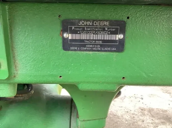 2020 John Deere 5100E