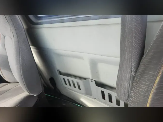 2019 Volvo VNL300