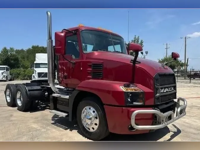 2019 MACK ANTHEM AN64T