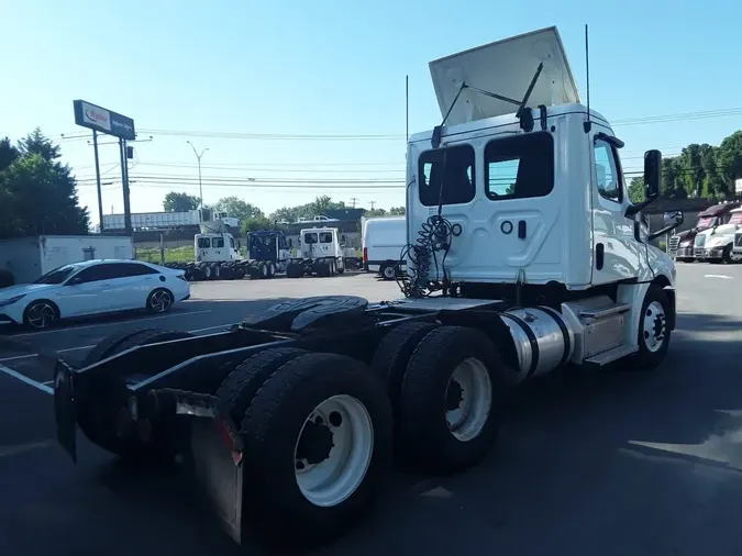 2020 FREIGHTLINER/MERCEDES NEW CASCADIA PX12664ab9f4d4f7d7d8793fa0c981a39f6ac0d