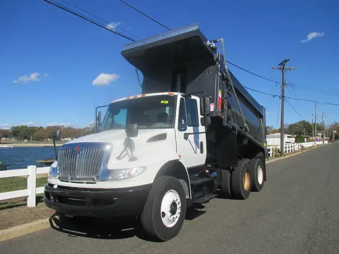 2018 INTERNATIONAL 7400 6X4ab9fd2d2799feef259cb53f6768fc091