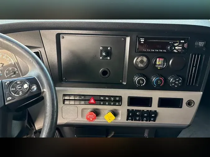 2019 FREIGHTLINER CA116aba2d44fccb3a9ece0ca2292befeb350