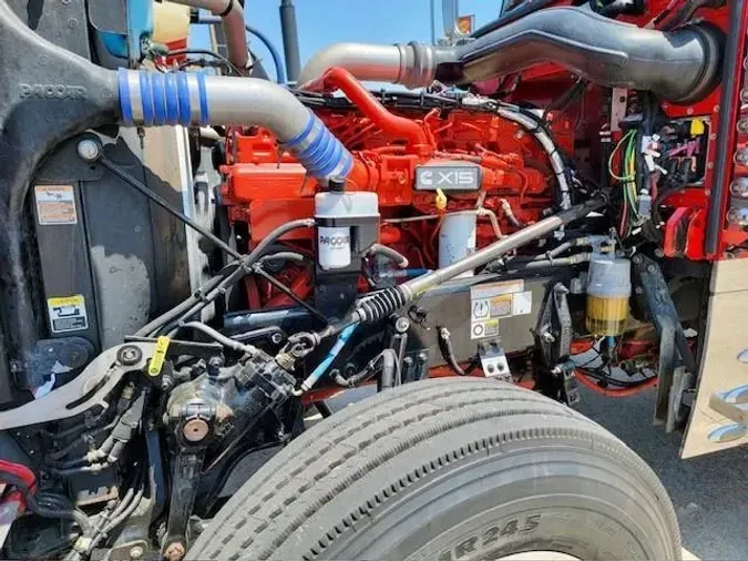 2022 Peterbilt 389