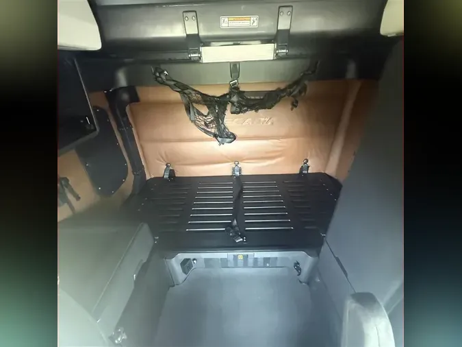 2022 FREIGHTLINER CA126