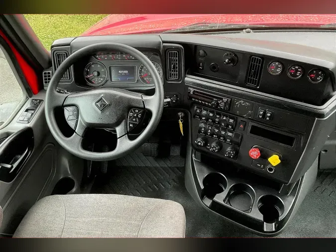 2021 INT LT625 6x4