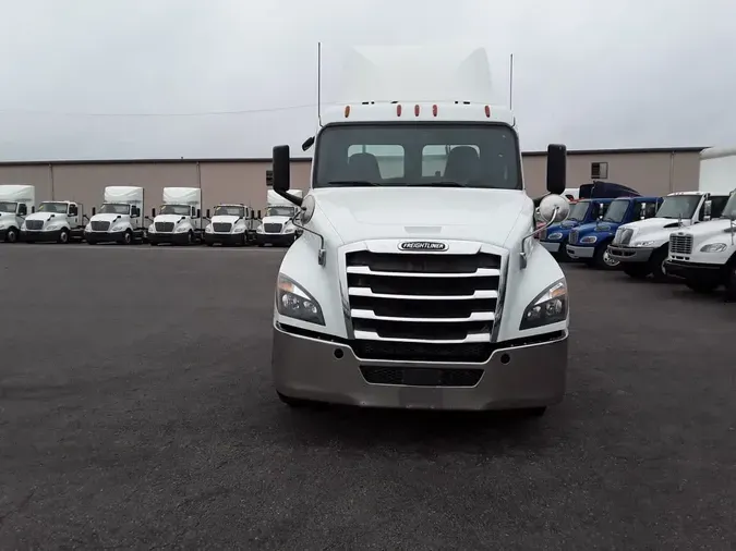 2019 FREIGHTLINER/MERCEDES NEW CASCADIA PX12664