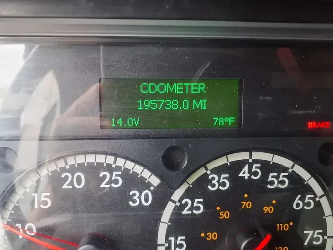 2019 FREIGHTLINER M2 106