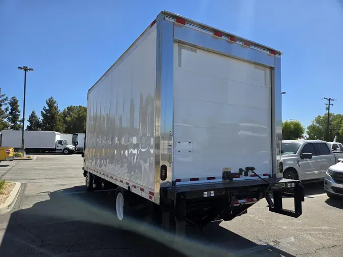 2018 Isuzu NPR-XD