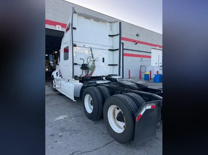 2019 NAVISTAR INTERNATIONAL LT625 SLPR CAB