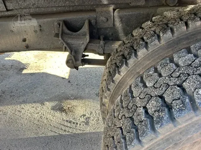 2013 INTERNATIONAL DURASTAR 4300