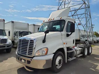 2018 FREIGHTLINER/MERCEDES CASCADIA 125