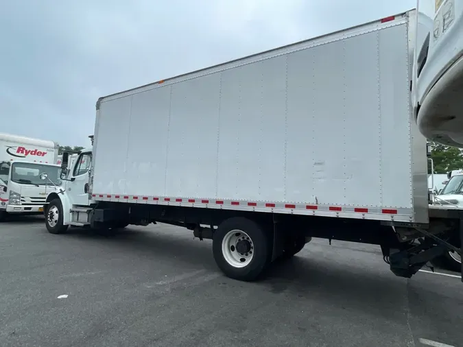 2018 FREIGHTLINER/MERCEDES M2 106