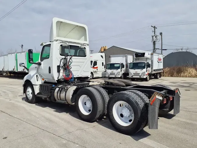 2019 NAVISTAR INTERNATIONAL LT625 DAYCAB T/A