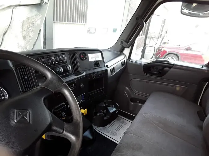 2020 NAVISTAR INTERNATIONAL MV607 (4X2)