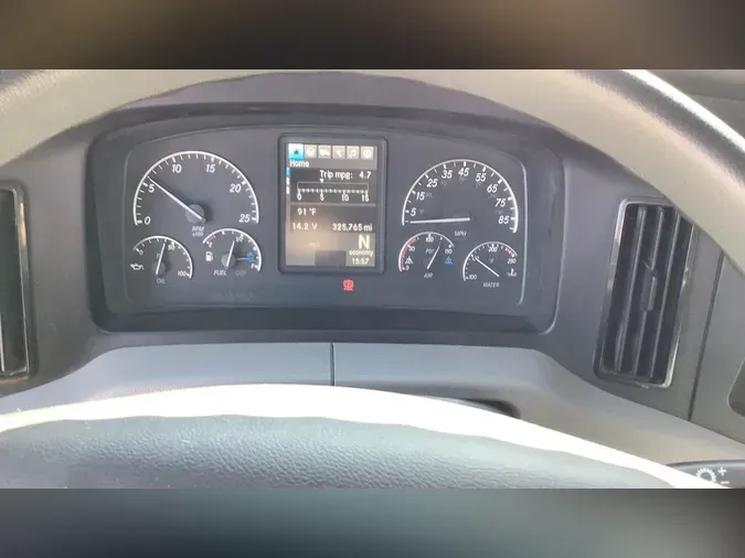 2020 Freightliner Cascadia 126
