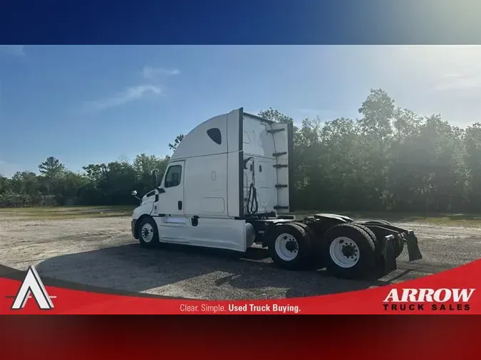 2020 FREIGHTLINER CA126