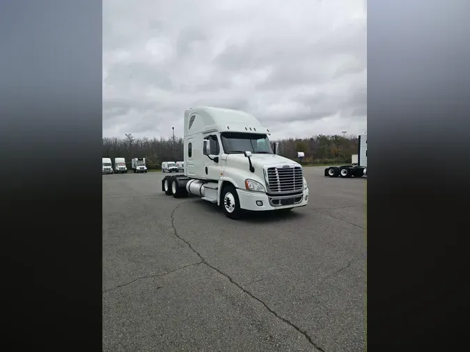 2019 FREIGHTLINER/MERCEDES CASCADIA 125