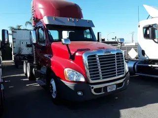 2017 FREIGHTLINER/MERCEDES CASCADIA 125