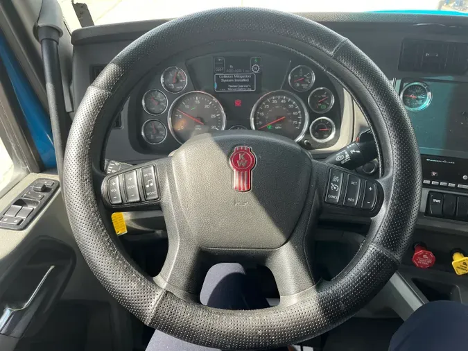 2022 Kenworth T680