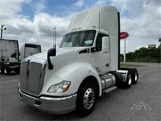 2016 KENWORTH T680