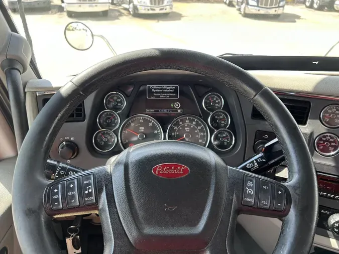 2020 Peterbilt 567