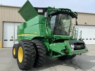 2015 John Deere S690