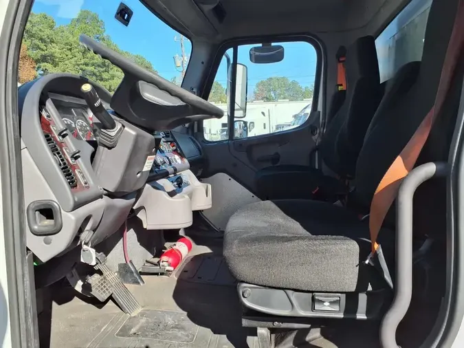 2018 FREIGHTLINER/MERCEDES M2 106abc135d5861c3382bbd431e1d215fe1e