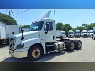 2020 FREIGHTLINER/MERCEDES CASCADIA 125