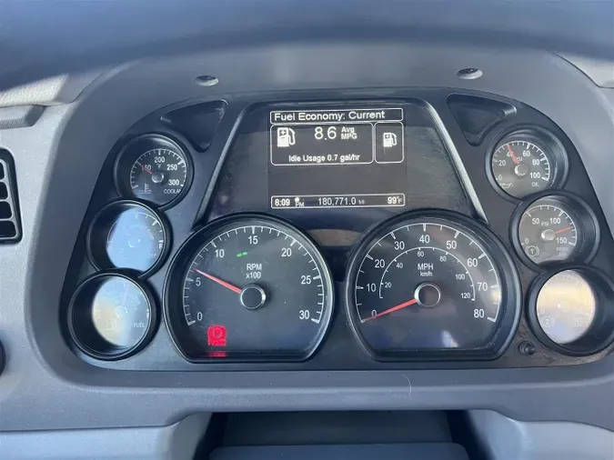 2016 Peterbilt 567