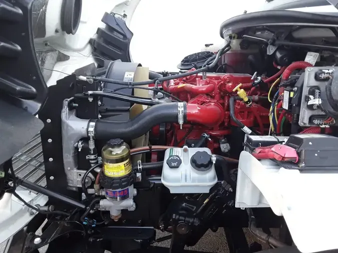 2019 FREIGHTLINER/MERCEDES M2 106