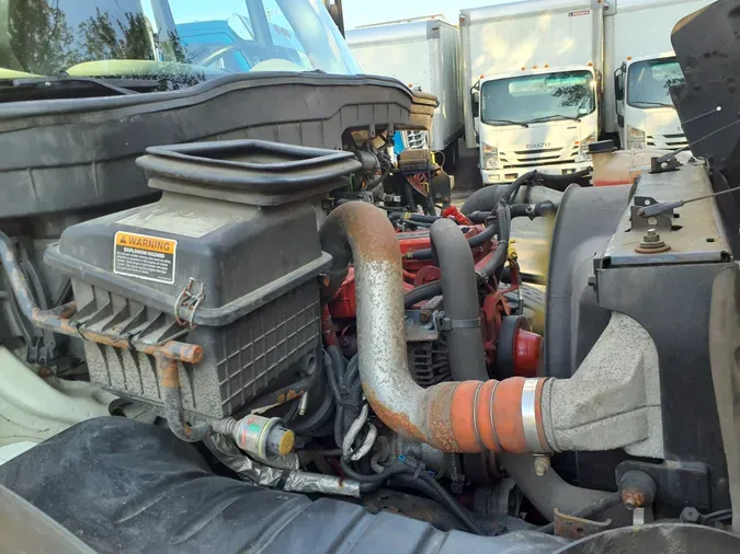 2018 NAVISTAR INTERNATIONAL 4300