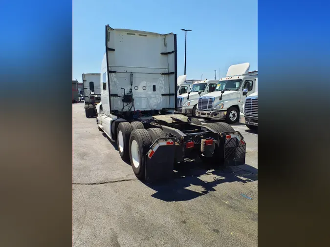 2019 NAVISTAR INTERNATIONAL LT625 SLPR CAB