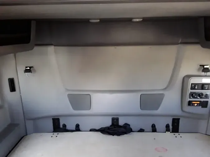 2020 NAVISTAR INTERNATIONAL LT625 SLPR CAB