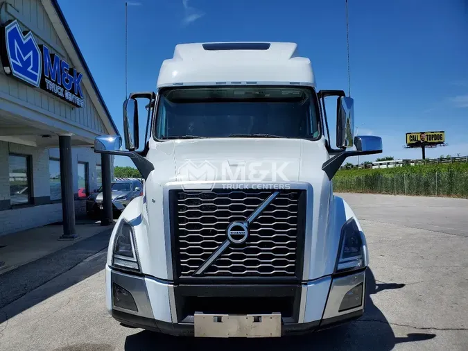 2023 VOLVO VNL64T860abc758bc93603bfb103f691d2b9ca8c3